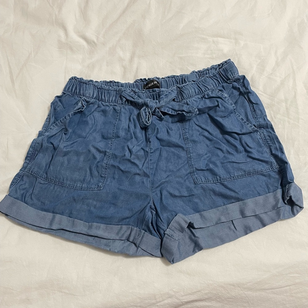 Paper bag waist shorts